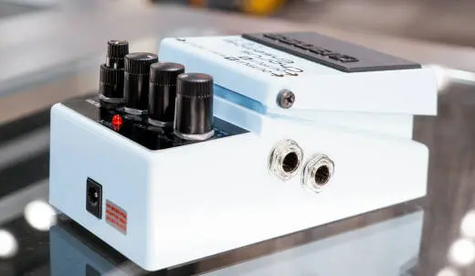 BOSS - CE-5 - Stereo Chorus 2